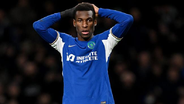 Top 10 worst players in football at the Premier League 2025 (Ranked & Analyzed) - Ảnh 3